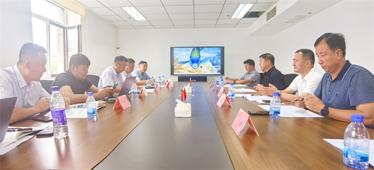 張龍率隊精準(zhǔn)招商，聚焦新興產(chǎn)業(yè)，深化生物有機(jī)肥料研發(fā)項目對接